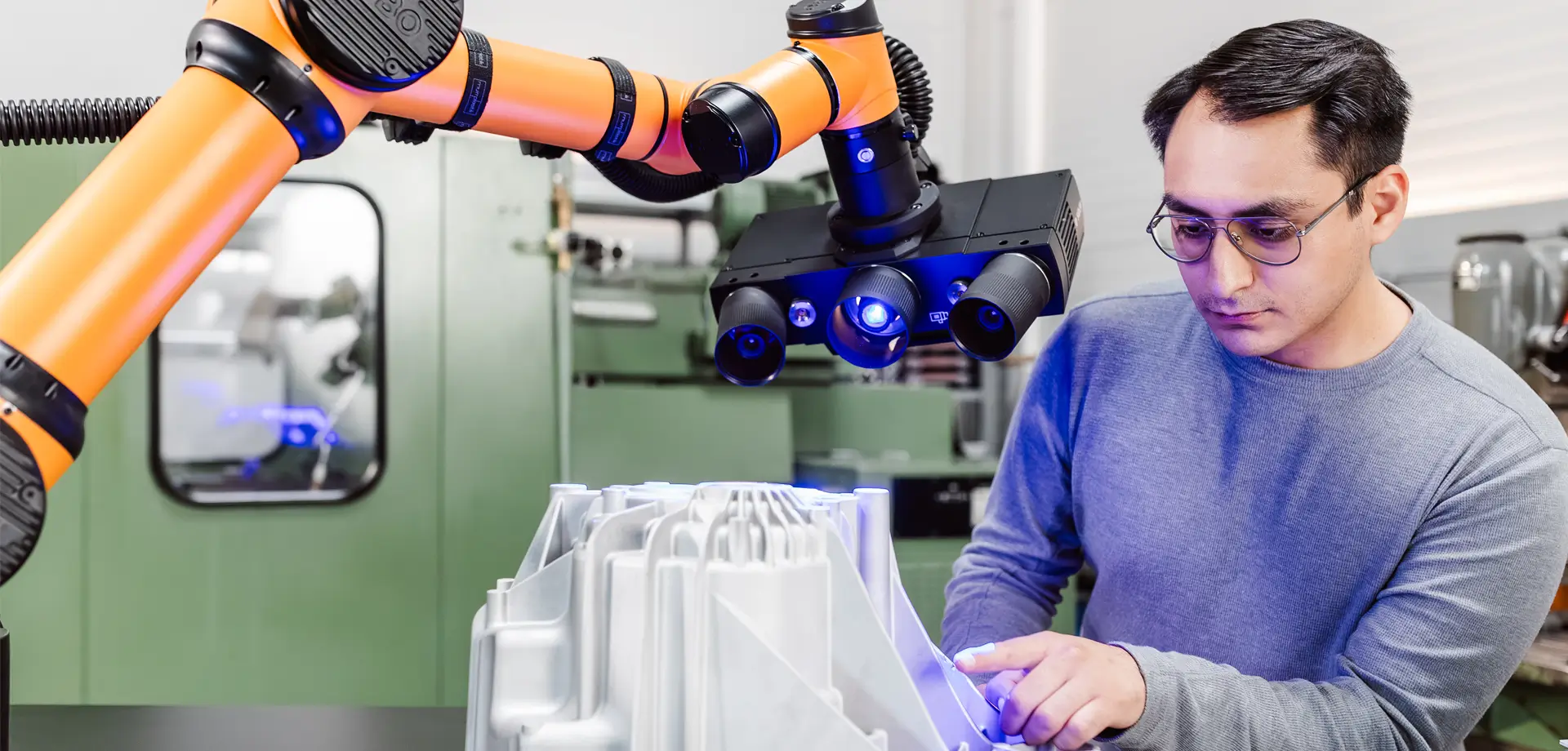 ScanCobot-Intuitive-7-axis-automation1